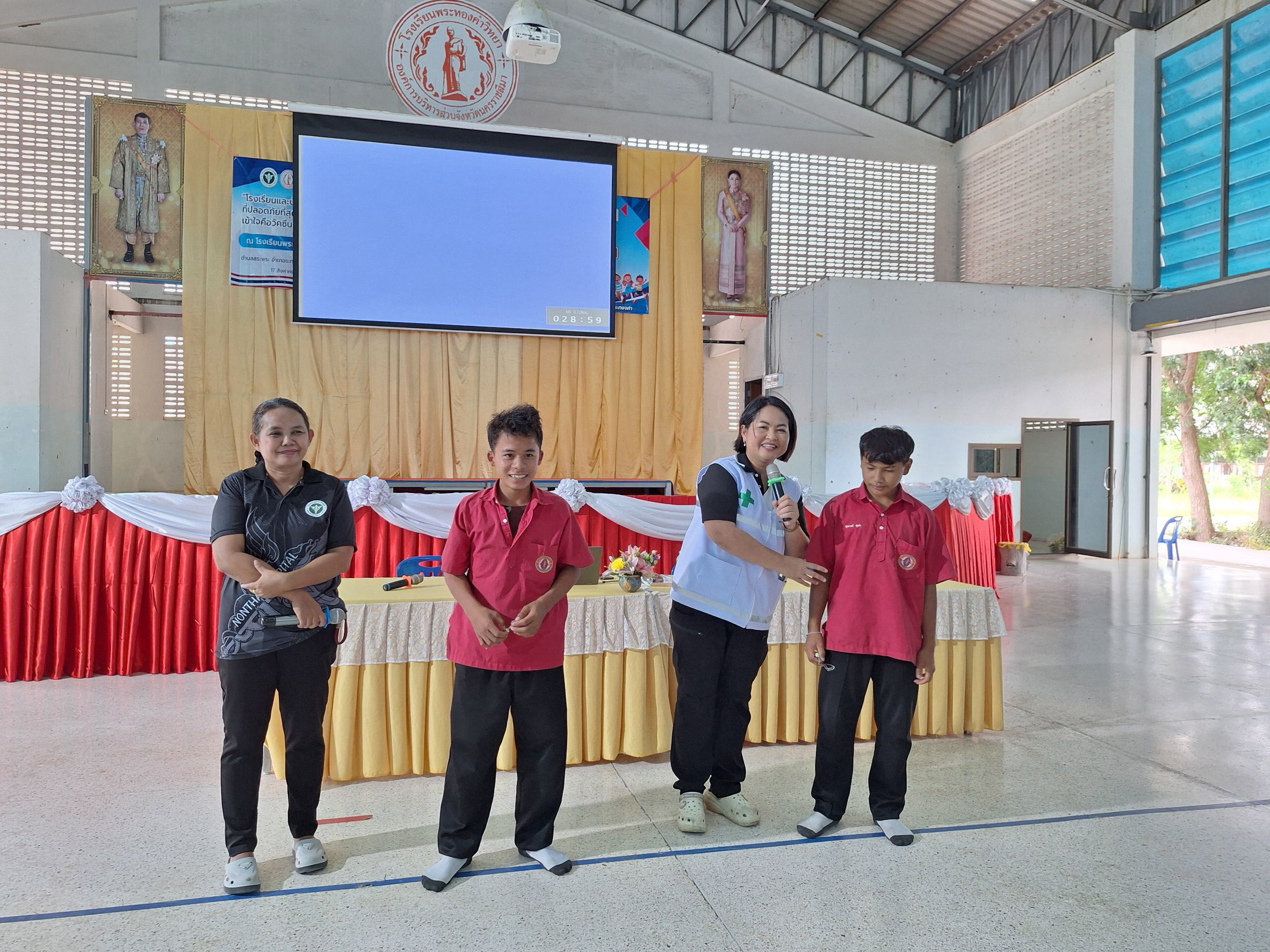 LINE_ALBUM_khorngkar serim srang thaksa xnamay ceriy phan_260818_31.jpg